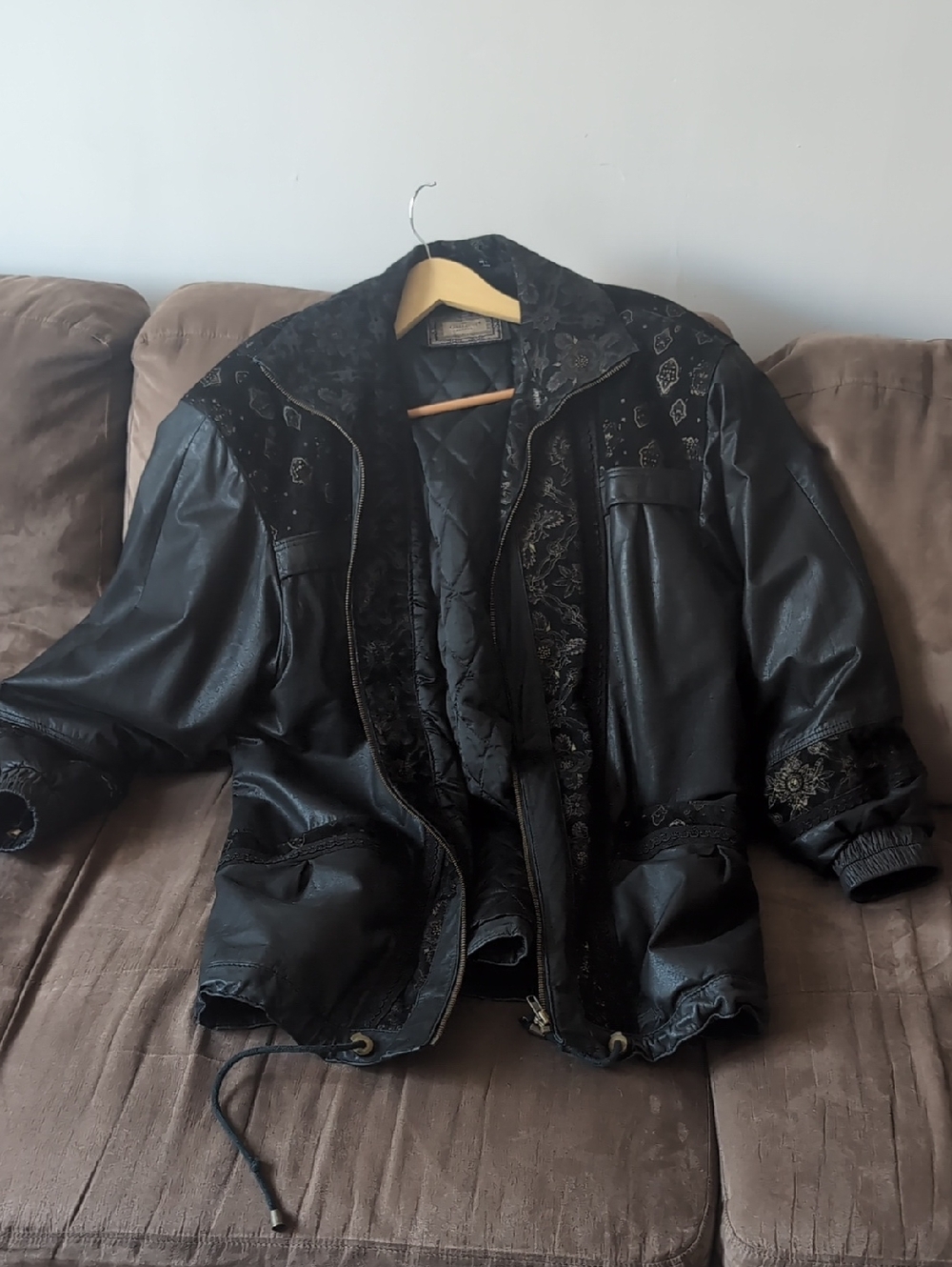 Gallucci Black Quilted Jacket with Decorative Label
